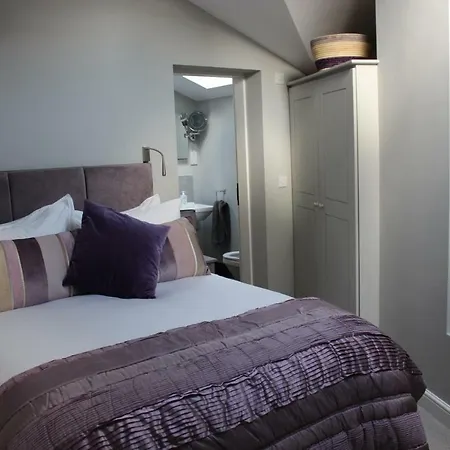 The Old Post Office Pretty Village 20min From Appartement