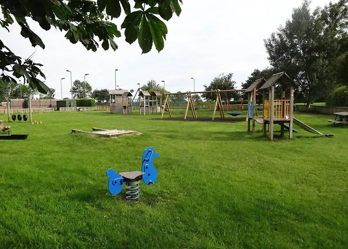 Апартаменты The Old Post Office Pretty Village 20min From *