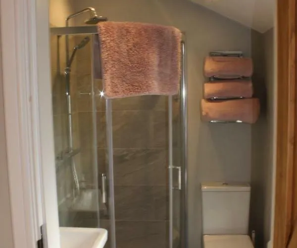 The Old Post Office Pretty Village 20min From Апартаменты