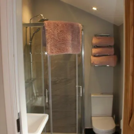 The Old Post Office Pretty Village 20min From 公寓