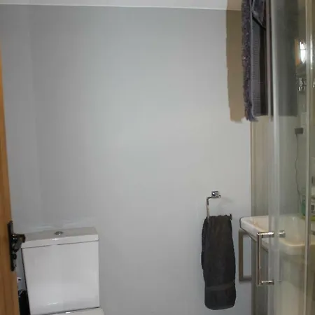 The Old Post Office Pretty Village 20min From